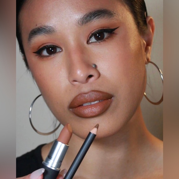 MAC Cosmetics Makeup New Mac Cream Lip Liner Whirl Cork Set Free